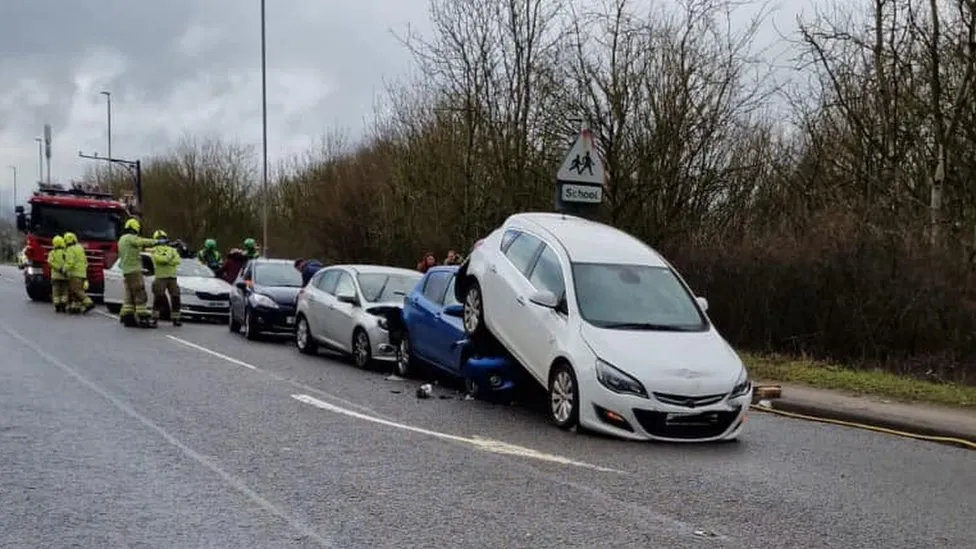 Dual-Carriageway Chaos: Five-Car Pileup